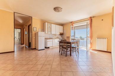 3 LOCALI A BRACCIANO