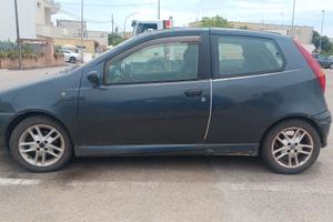 fiat punto  