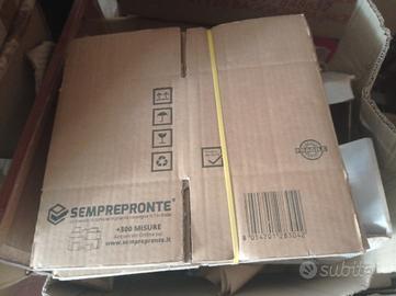 scatole di cartone 15 per 15 per 12