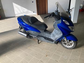 Suzuki Burgman 125 - 2005