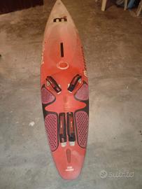 Windsurf Mistral Electron + 4 vele