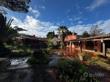 COMPLESSO A QUARTU SANT'ELENA