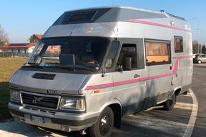 Motorhome AZ System su base Iveco Daily 2.5 turbo