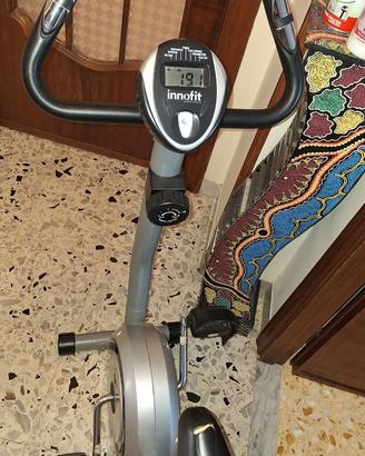 Cyclette magnetica con funzioni display