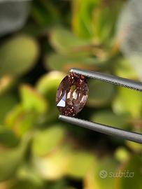 Granato natirale change color 1.02 ct.