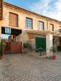 Rustico edificabile da Ristrutturare