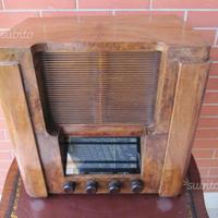 Radio magnadyne sv10 valvole funzionante