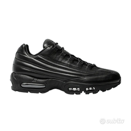 Nike Air Max 95 Lux Supreme Triple Black