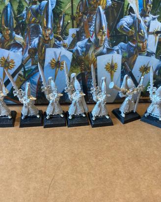 Warhammer Alti elfi – 9 Swordmasters of Hoeth