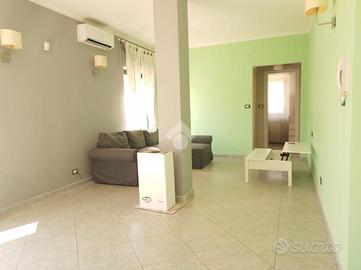 3 LOCALI A CASTROLIBERO