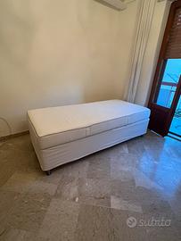 Letto sommier ikea singolo con materasso