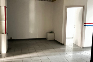 Locale commerciale nel centro commerciale