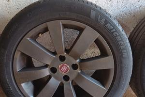  cerchi completi di gomme 