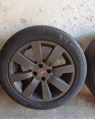  cerchi completi di gomme 