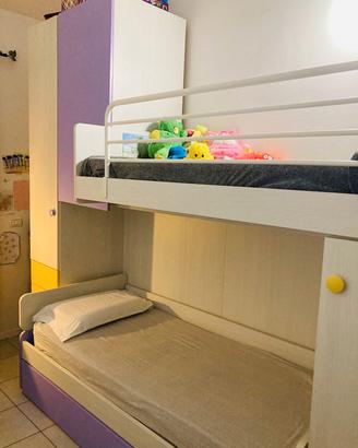 armadio con letti a soppalco