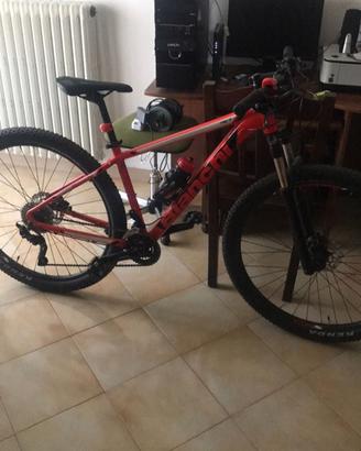 Mountain bike B’Twin Rockrider 520