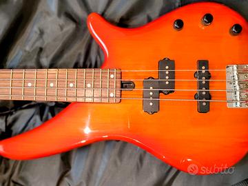 Basso Yamaha 4 corde