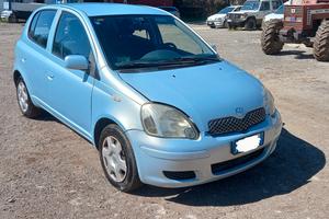 Toyota Yaris D4D 1400 turbo diesel del 2004