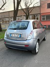LANCIA YPSILON 1.2 BENZINA OK NEOPATENTATI