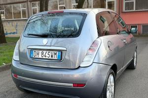 LANCIA YPSILON 1.2 BENZINA OK NEOPATENTATI