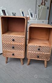 Comodini in legno di mango