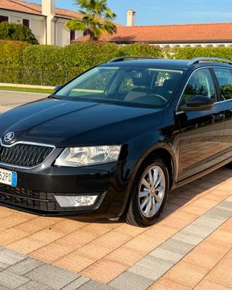 Skoda Octavia 1.6 TDI CR 110 CV Wagon Style e6