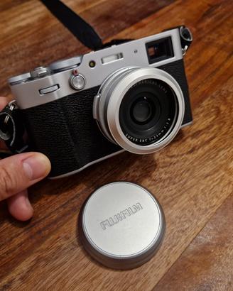 Fujifilm X100V