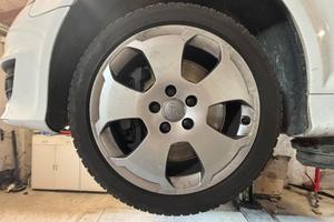 Cerchi 5x112 da 17 + gomme Riken 225/45/17 80%