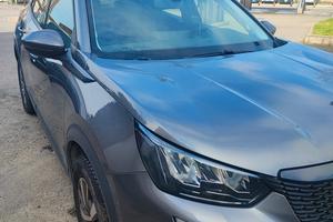 Peugeot 2008 diesel 100 CV bluehdi