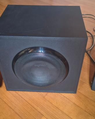 Logitech Z623 THX casse + subwoofer