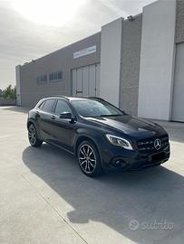 Mercedes GLA X156 200d Night Edition