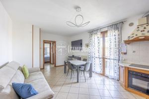 Bilocale con doppia terrazza e garage - Zona servi