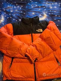 the North face arancione