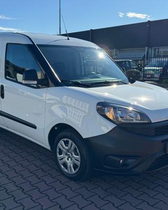 FIAT Doblo 1.6 MJET E6D 105cv S.&S.PC-TN 3 POSTI