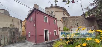 Casa indipendente di 85 m² con 3 locali a Ortona