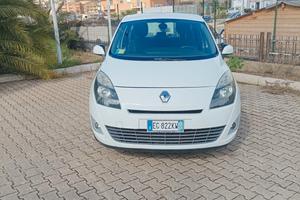 Renault Scenic Scénic X-Mod 1.5 dCi 110CV Luxe