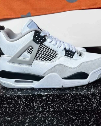 Jordan 4 Retro Military Black EU 41
