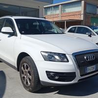 AUDI Q5 2.0 tdi QUATTRO