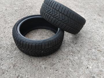 Pneumatici Pirelli 225/40R18 £ 55 cada uno