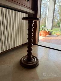 Colonna / tavolino alto in legno massello tornito