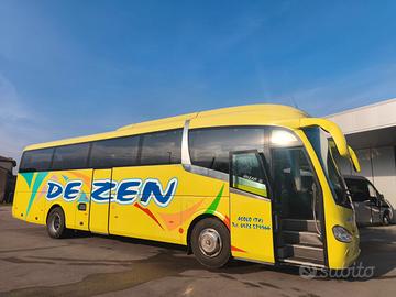 Autobus irizar i6 anno 2013