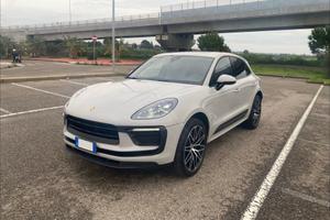 Porsche Macan 2.0 265CV