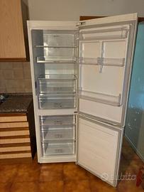 Frigorifero Combinato Freestanding Samsung