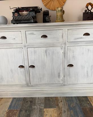 Credenza in legno massello