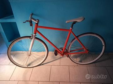 Bici a scatto fisso