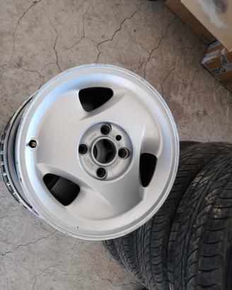 Cerchio il lega 15 pollici Saab 9000