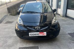 Toyota Aygo 1.0 12V VVT-i 5 porte