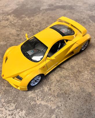 Modellino Giugiaro Primia 1/18