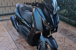 Xmax Tech max - 3500km