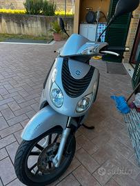 Piaggio Carnaby 125